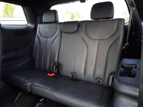 Used 2025 Hyundai Palisade Calligraphy AWD/4WD image 16