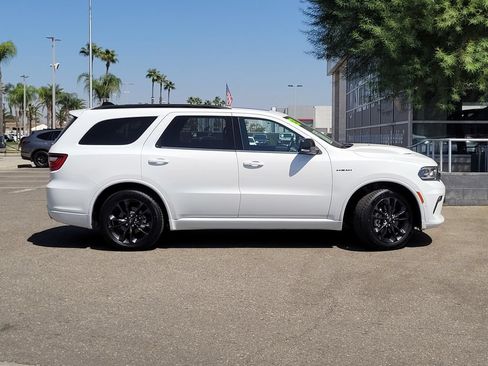 Used 2023 Dodge Durango R/T RWD image 5