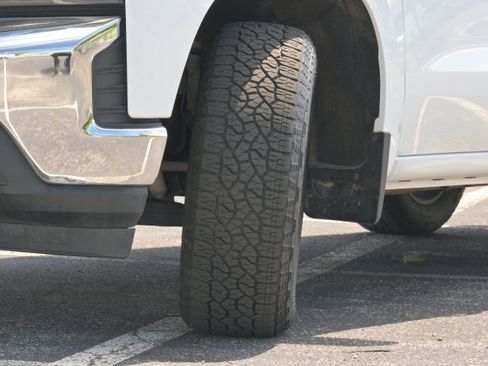 Used 2020 Chevrolet Silverado 1500 LT w/ All-Star Edition image 29