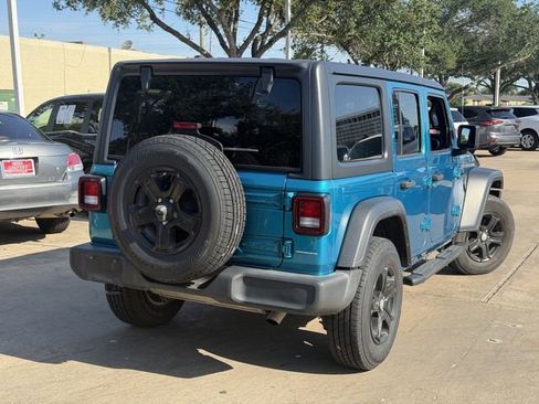 Used 2019 Jeep Wrangler Unlimited Sport S AWD/4WD image 5