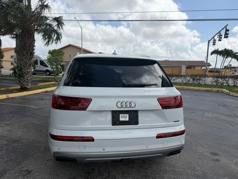Used 2018 Audi Q7 3.0T Premium Plus w/ Premium Plus Package AWD/4WD image 6