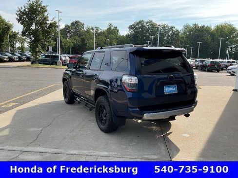 Used 2022 Toyota 4Runner TRD Off-Road Premium w/ Moonroof Package AWD/4WD image 4