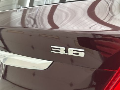 Used 2018 Cadillac XT5 AWD image 15