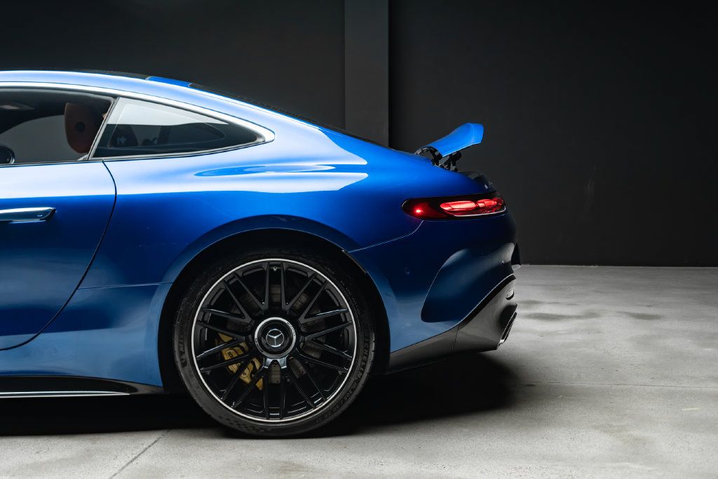 Used 2024 Mercedes-Benz AMG GT 63 image 21