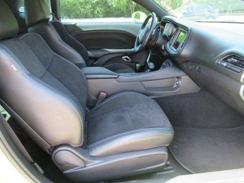 Certified 2023 Dodge Challenger R/T w/ Plus Package RWD image 10