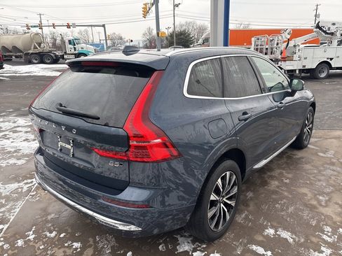 Certified 2023 Volvo XC60 B5 Plus w/ Climate Package image 5
