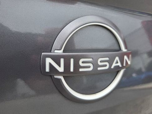 Used 2024 Nissan Altima 2.5 SV FWD image 14