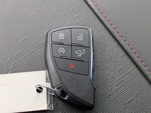 Used 2025 GMC Sierra 1500 AT4X image 35