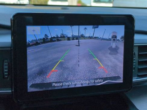 Certified 2020 Ford Explorer XLT w/ Equipment Group 202A image 23