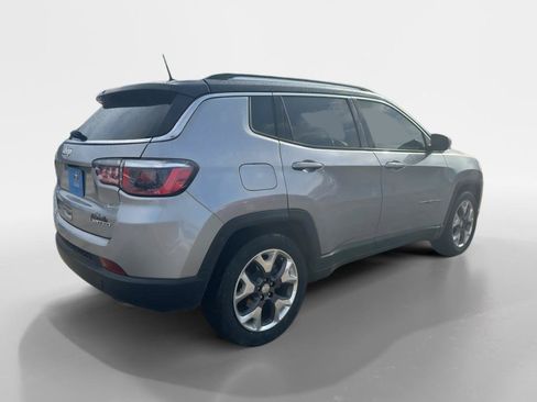 Used 2019 Jeep Compass Limited FWD image 5