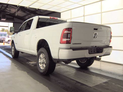 Used 2023 RAM 2500 Laramie AWD/4WD image 6