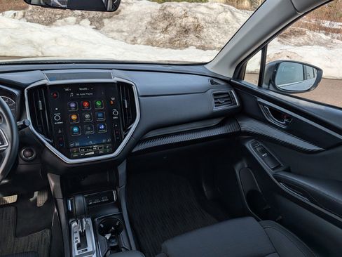 Certified 2025 Subaru Ascent Premium image 11