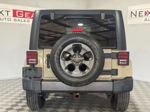 Used 2017 Jeep Wrangler Unlimited Sport AWD/4WD image 8