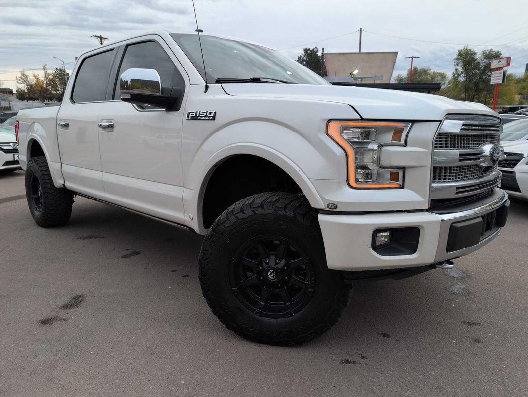 Used 2017 Ford F150 Platinum w/ Equipment Group 701A Luxury AWD/4WD image 1