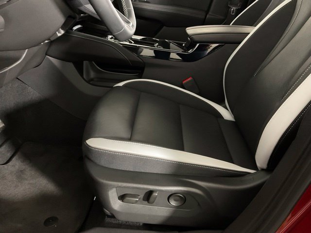 Used 2024 Buick Envision Sport Touring AWD/4WD image 32