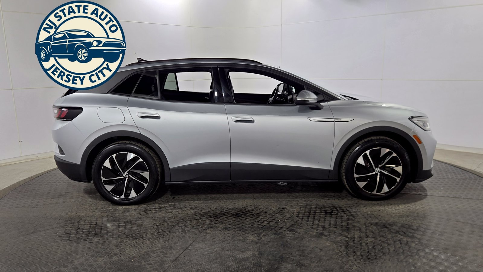 Used 2022 Volkswagen ID.4 Pro S RWD image 8