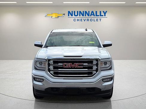 Used 2018 GMC Sierra 1500 SLT w/ SLT Premium Package AWD/4WD image 8