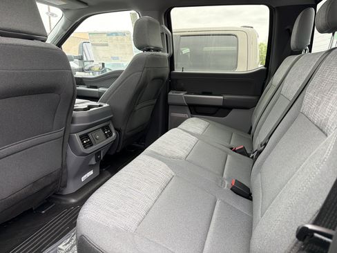 New 2026 Ford F350 XLT w/ XLT Premium Package AWD/4WD image 27