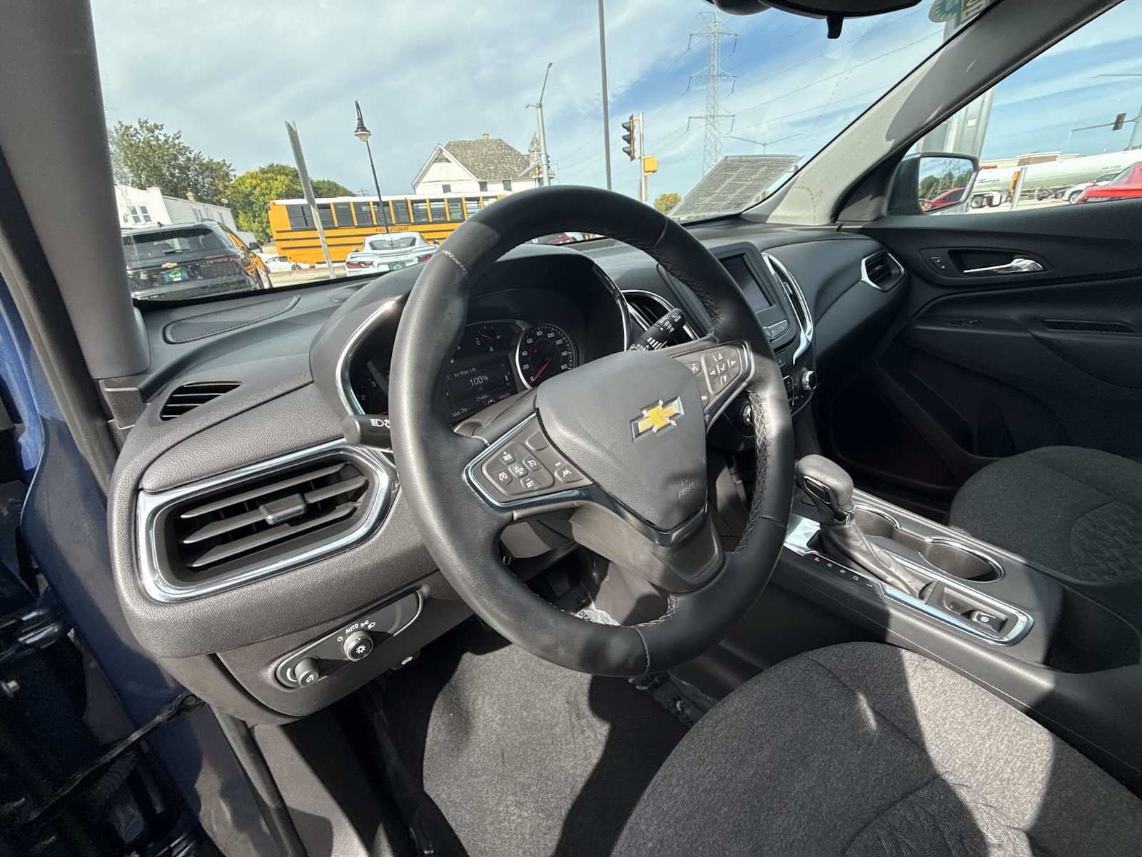 Certified 2024 Chevrolet Equinox LT FWD image 10