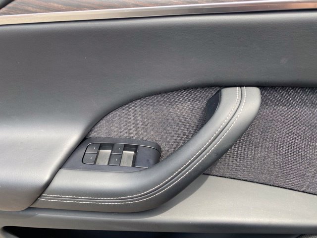 Used 2024 Tesla Model X AWD/4WD image 19