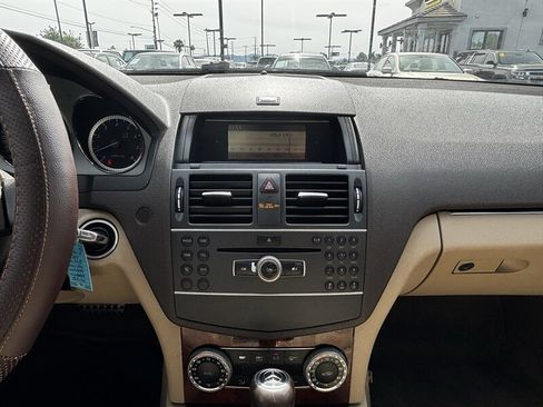Used 2011 Mercedes-Benz C 300 Sedan image 22