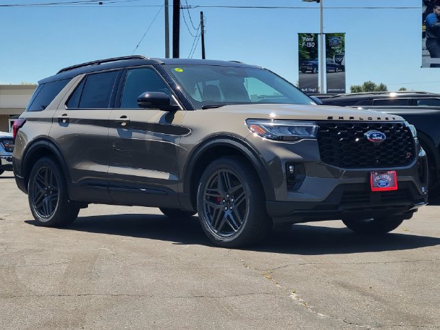 New 2026 Ford Explorer ST w/ Sun And Sound Package RWD image 32