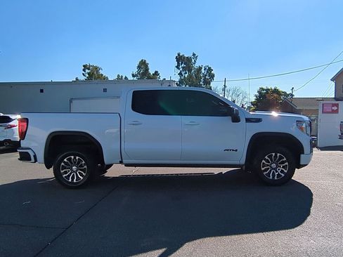 Certified 2021 GMC Sierra 1500 AT4 w/ AT4 Premium Package image 8