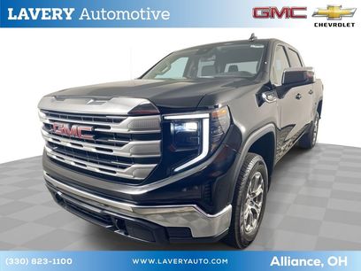 New 2025 GMC Sierra 1500 SLE