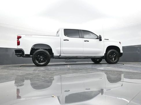 New 2026 Chevrolet Silverado 1500 Custom Trail Boss w/ LPO, Dark Essentials Package AWD/4WD image 44