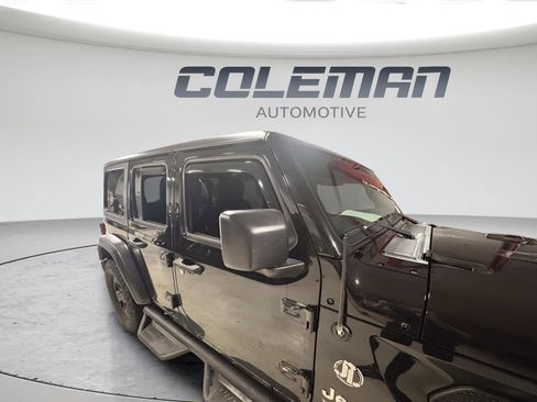 Used 2018 Jeep Wrangler Unlimited Sport image 10