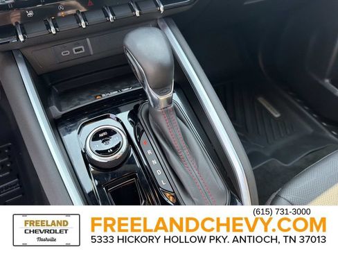 Used 2025 Chevrolet Colorado Z71 w/ Z71 Convenience Package 2 AWD/4WD image 29