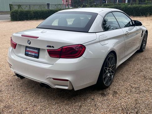 Used 2018 BMW M4 Convertible image 21