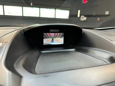 Used 2017 Ford C-MAX Energi SE w/ Equipment Group 402A FWD image 15