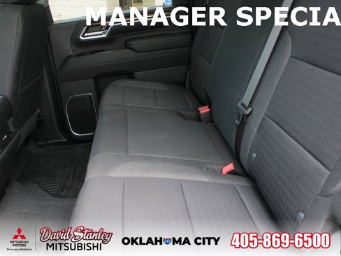 Used 2024 Chevrolet Silverado 2500 LT w/ Convenience Package image 13
