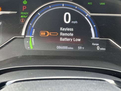 Used 2018 Honda Clarity Plug-In Hybrid image 25