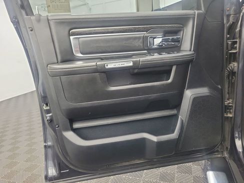 Used 2017 RAM 3500 Laramie Longhorn image 17