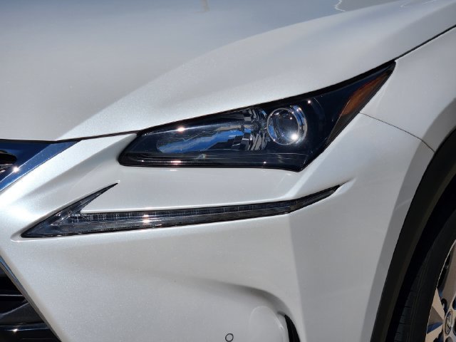 Used 2017 Lexus NX 200t FWD w/ Premium Package image 9