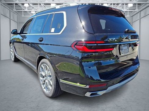 New 2026 BMW X7 xDrive40i w/ Climate Comfort Package image 6