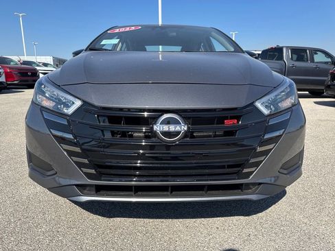 New 2025 Nissan Versa SR w/ Trunk Package image 9