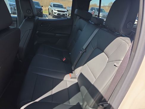New 2026 Chevrolet Colorado Trail Boss AWD/4WD image 27