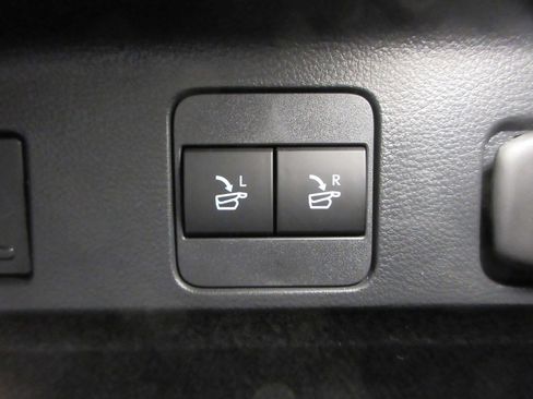 Used 2025 Lexus RX 350 w/ Convenience Package image 50