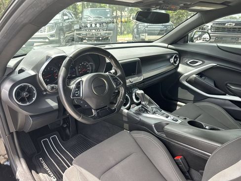 Used 2023 Chevrolet Camaro LT RWD image 10