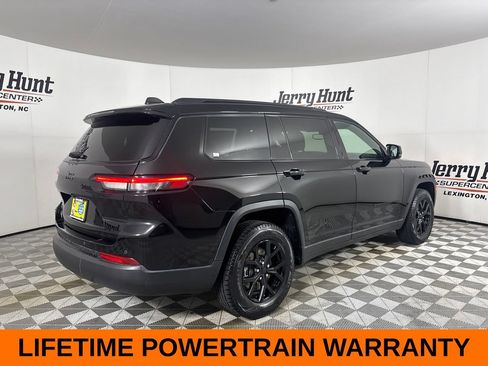 Used 2024 Jeep Grand Cherokee L Altitude AWD/4WD image 6