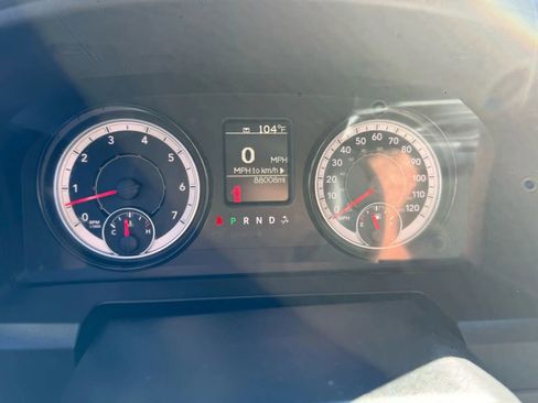 Used 2018 RAM 1500 Express w/ Express Value Package image 12