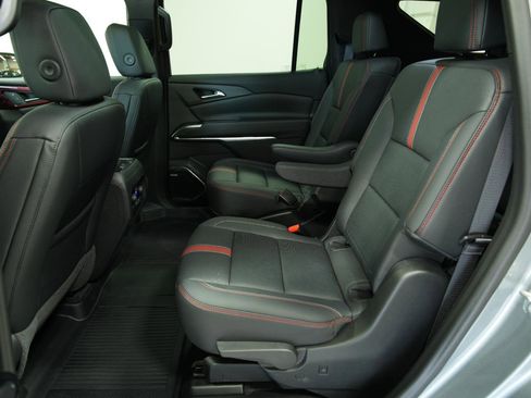 Used 2024 Chevrolet Traverse RS w/ LPO, Floor Liner Package AWD/4WD image 23