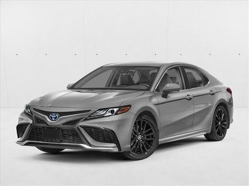 Used 2024 Toyota Camry XSE w/ Navigation Package FWD image 1