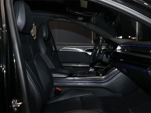 Used 2022 Audi S8 4.0T w/ S8 Executive Package image 16