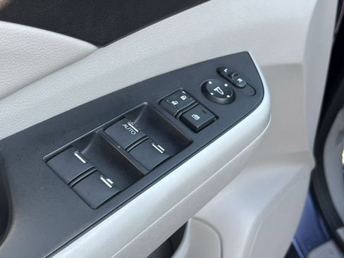 Used 2012 Honda CR-V EX-L image 16