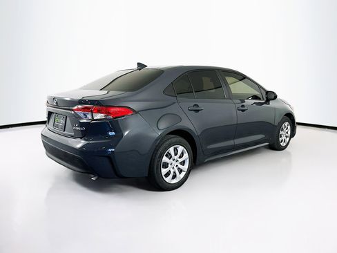 Used 2023 Toyota Corolla LE w/ Carpet Mat Package (TMS) FWD image 9