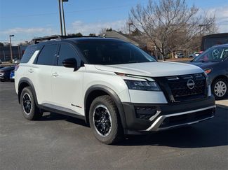 Used 2025 Nissan Pathfinder Rock Creek video 1
